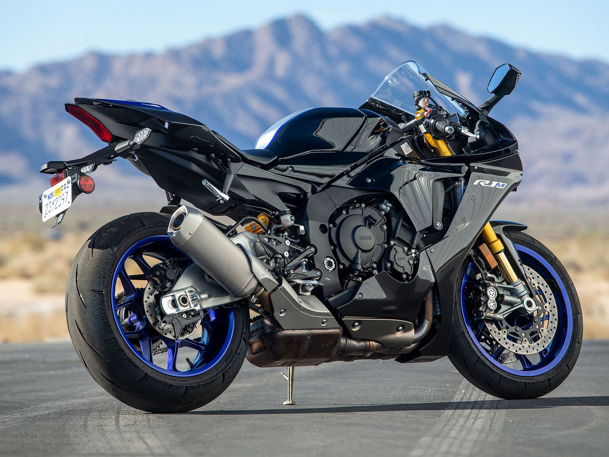 The Tuning Fork brand pairs exclusivity with performance, and function with its ‘21 YZF-R1M superbike.