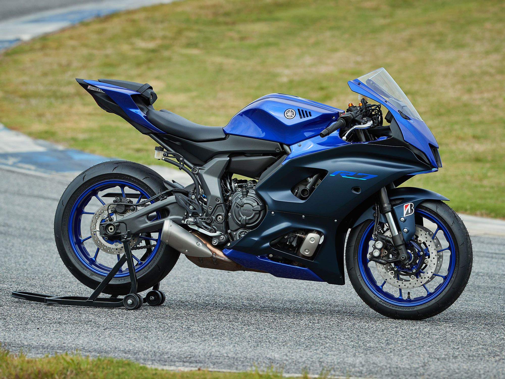 Yamaha repurposes its MT-07 platform to create a new parallel-twin powered sportbike.