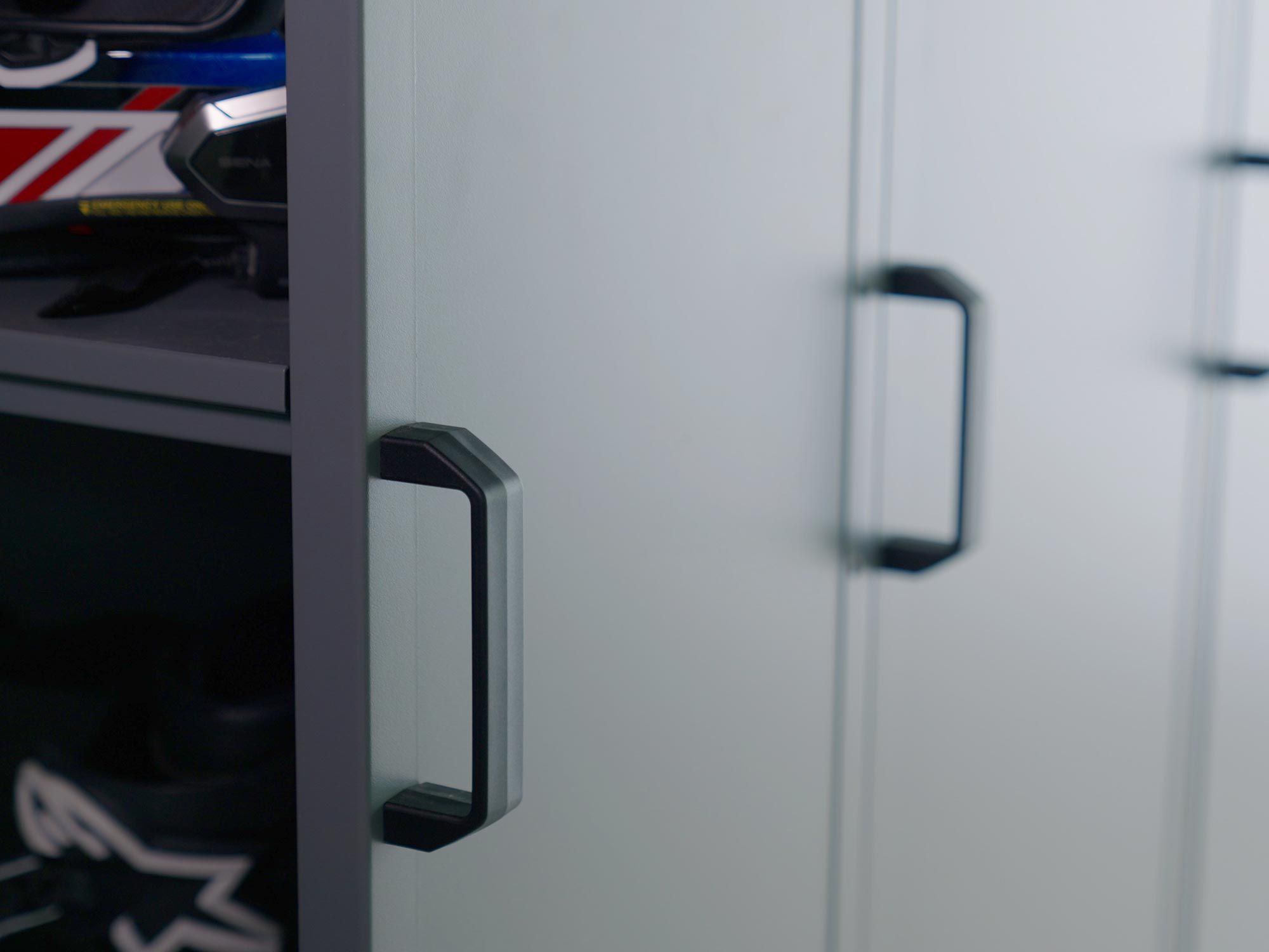 Levrack offers a locking mechanism which prevents unwanted access.