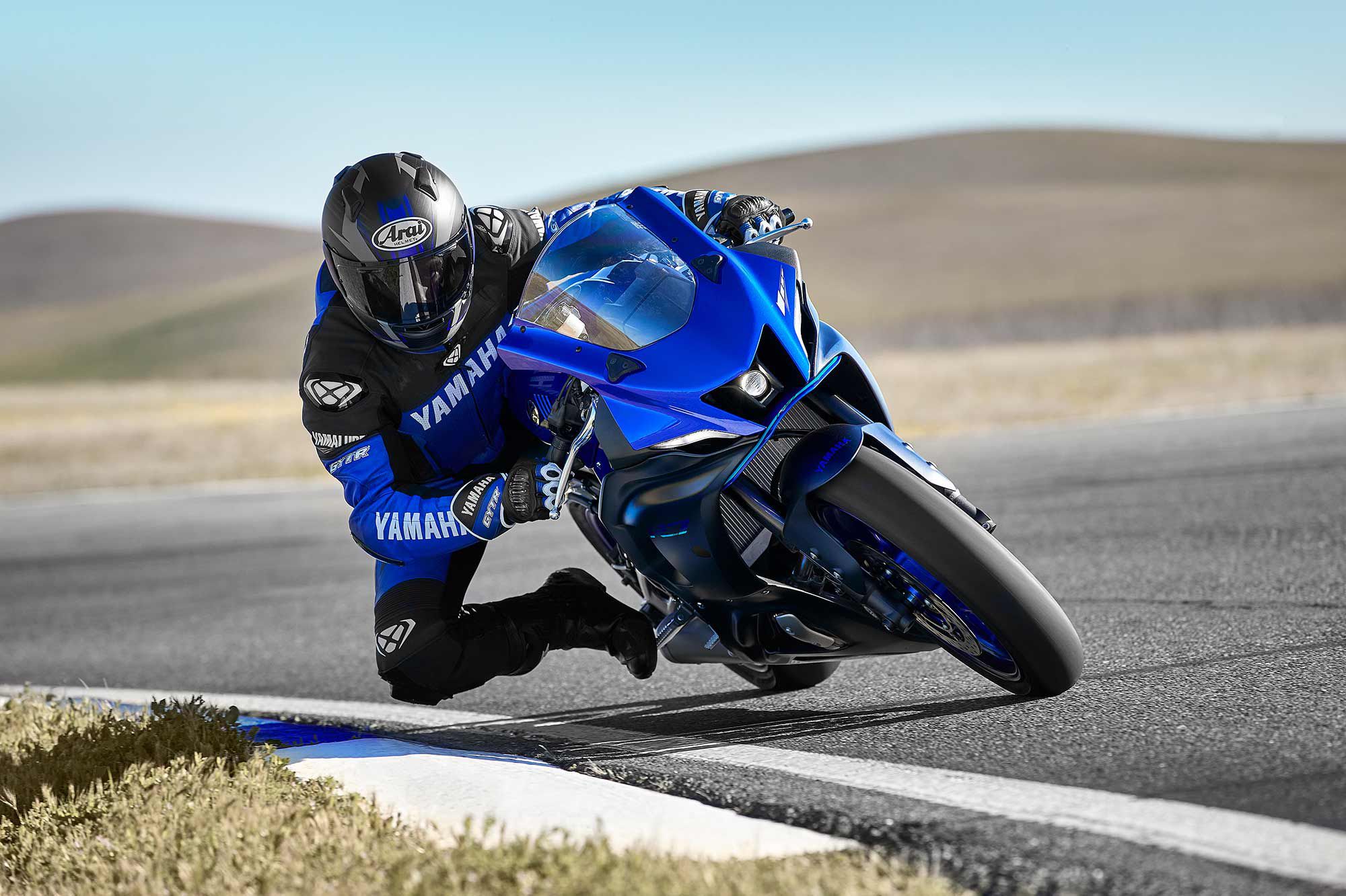 2022 Yamaha YZF-R7 (Team Yamaha Blue)