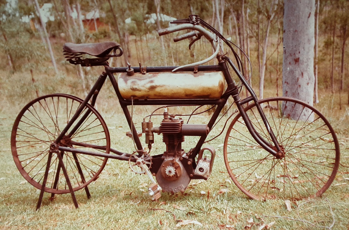 A Spencer motorcycle c.1906 before restoration in the Aussie bush