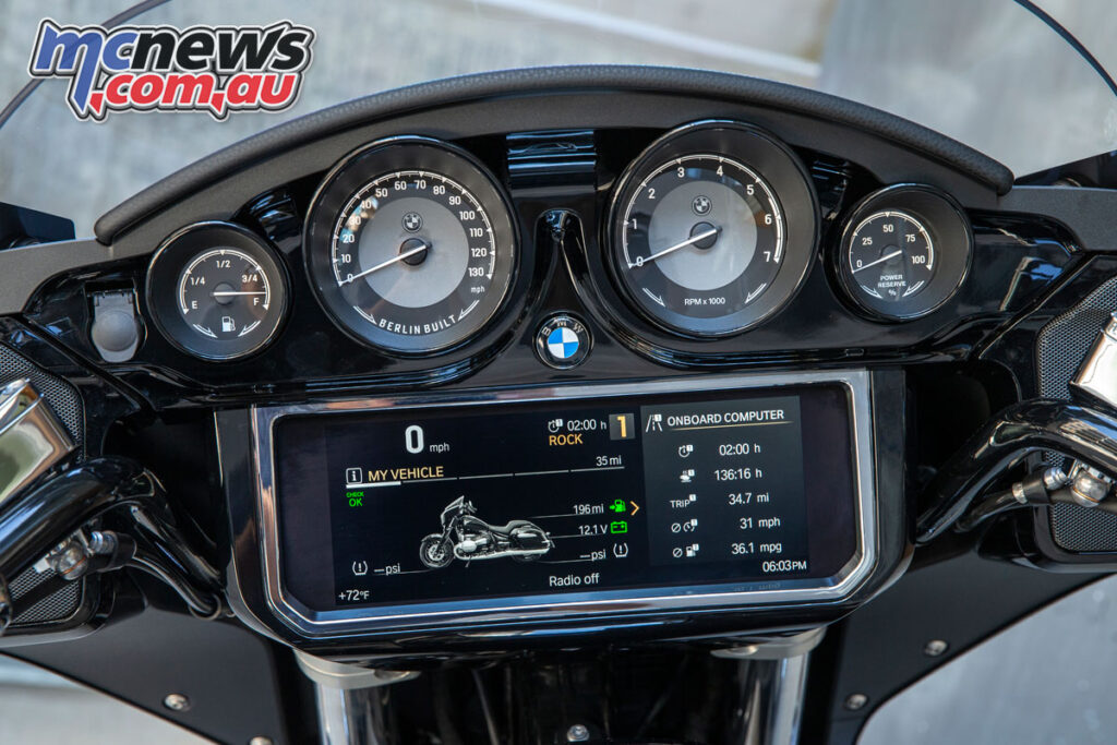 The dash setup on the R 18s includes four clocks and a huge TFT display