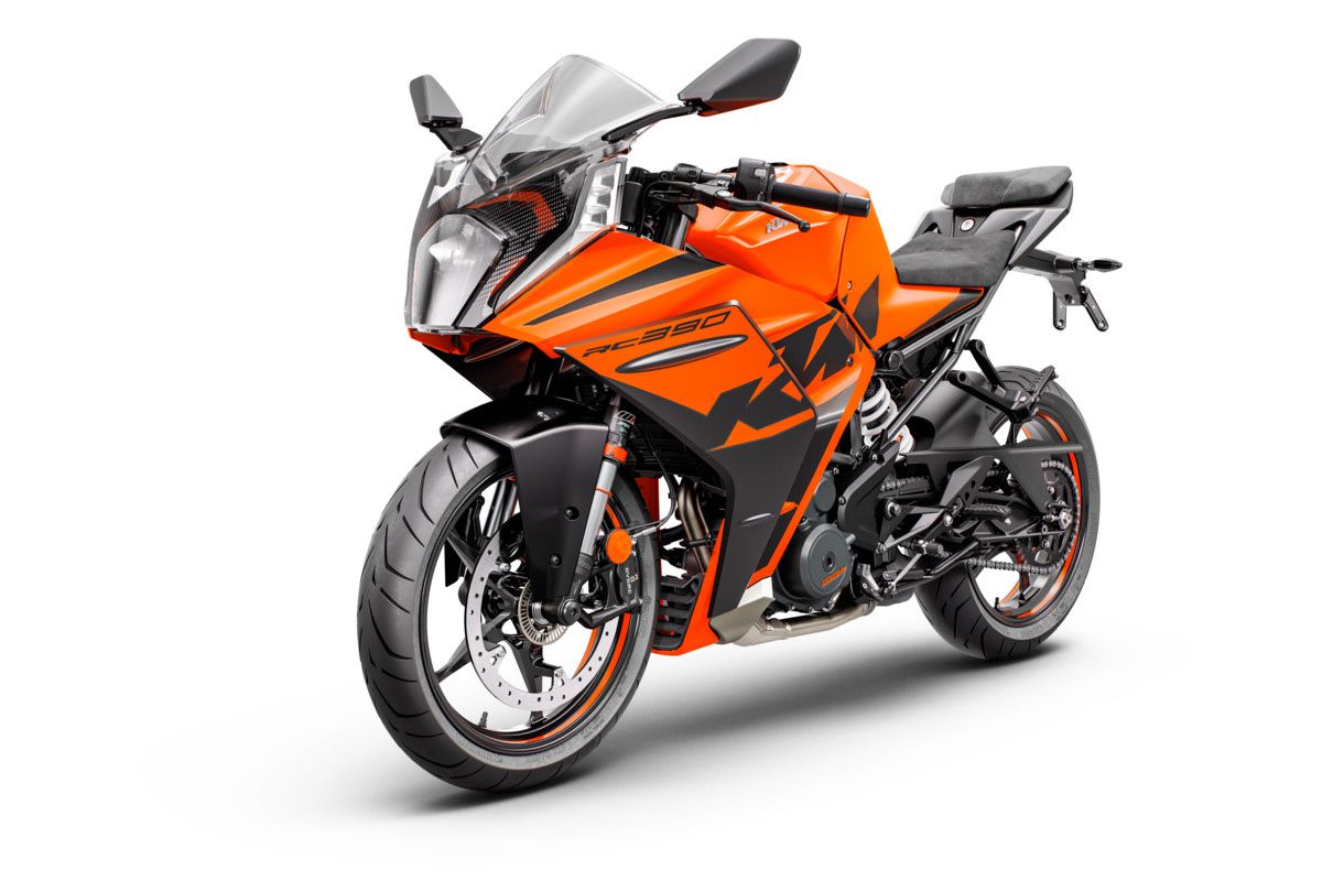 KTM shaved lots of weight from the RC 390 with new wheels, an updated frame, and lighter components.