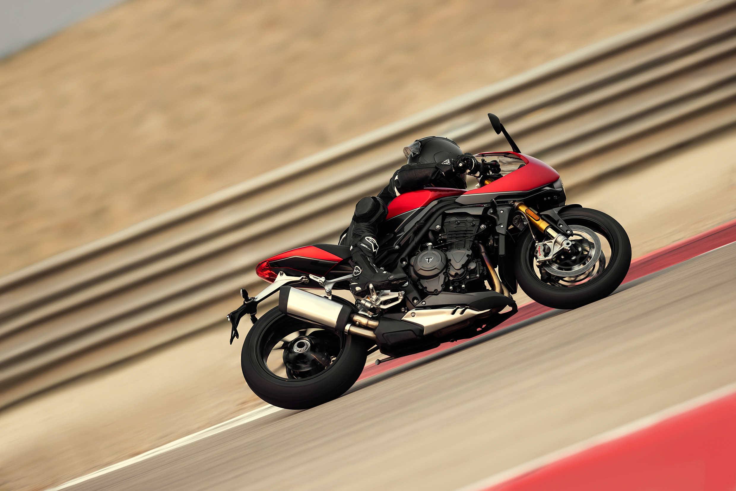 Triumph Speed Triple 1200 RR