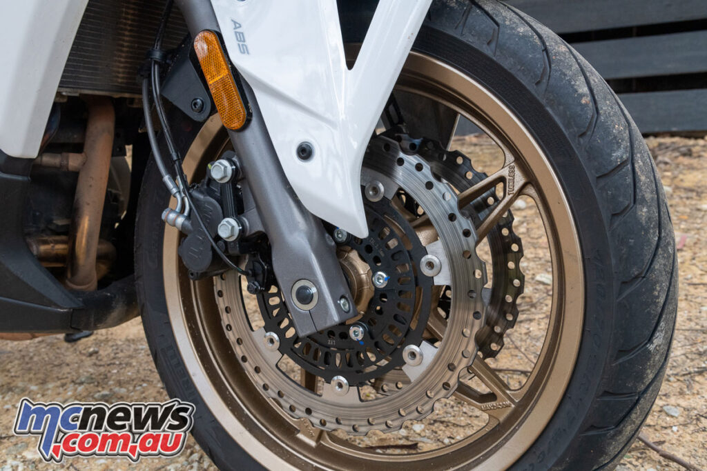 Dual wave rotors and two-piston calipers are found on the front on the CFMoto 650 GT