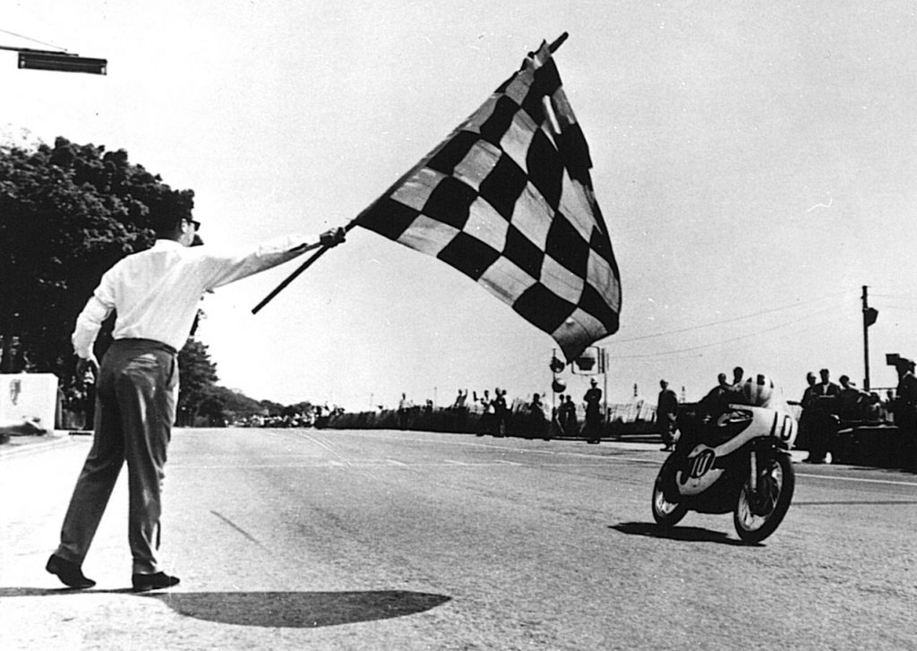 Phil Read winning at the 1967 Isle of Man TT