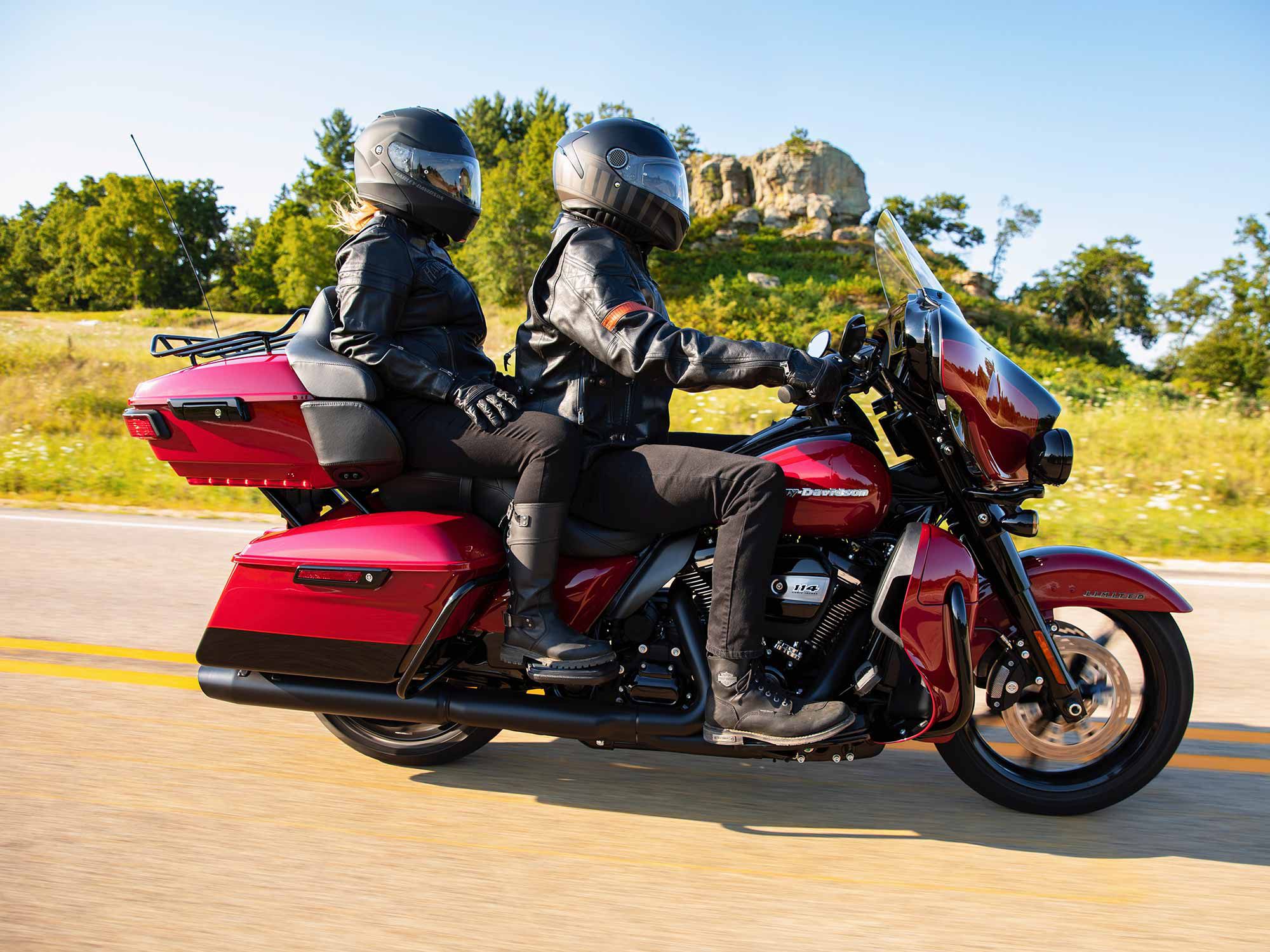 Harley’s Ultra Limited is as fine a two-up machine as you’ll find.
