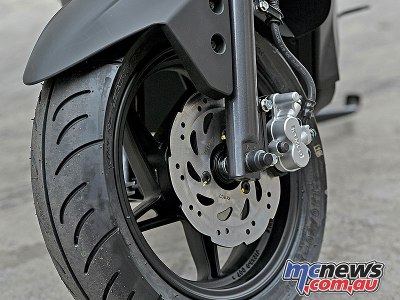 Kymco Agility RS125 with front disc brake