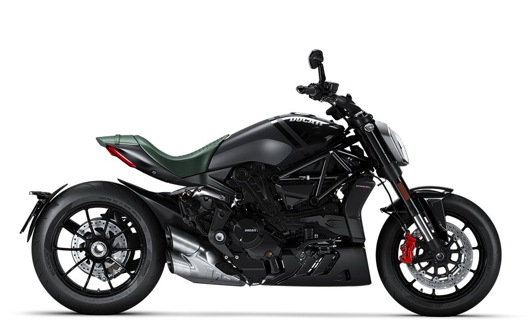Another of the XDiavel Nera colors: <i>Selva</i>, Italian for “forest.”