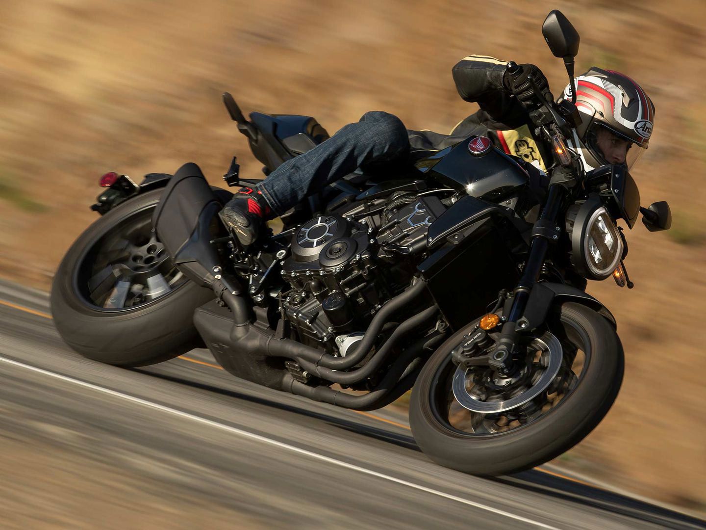 The CB1000R is a machine that simply goes where you want, without either twitchiness or less-than-responsive steering.