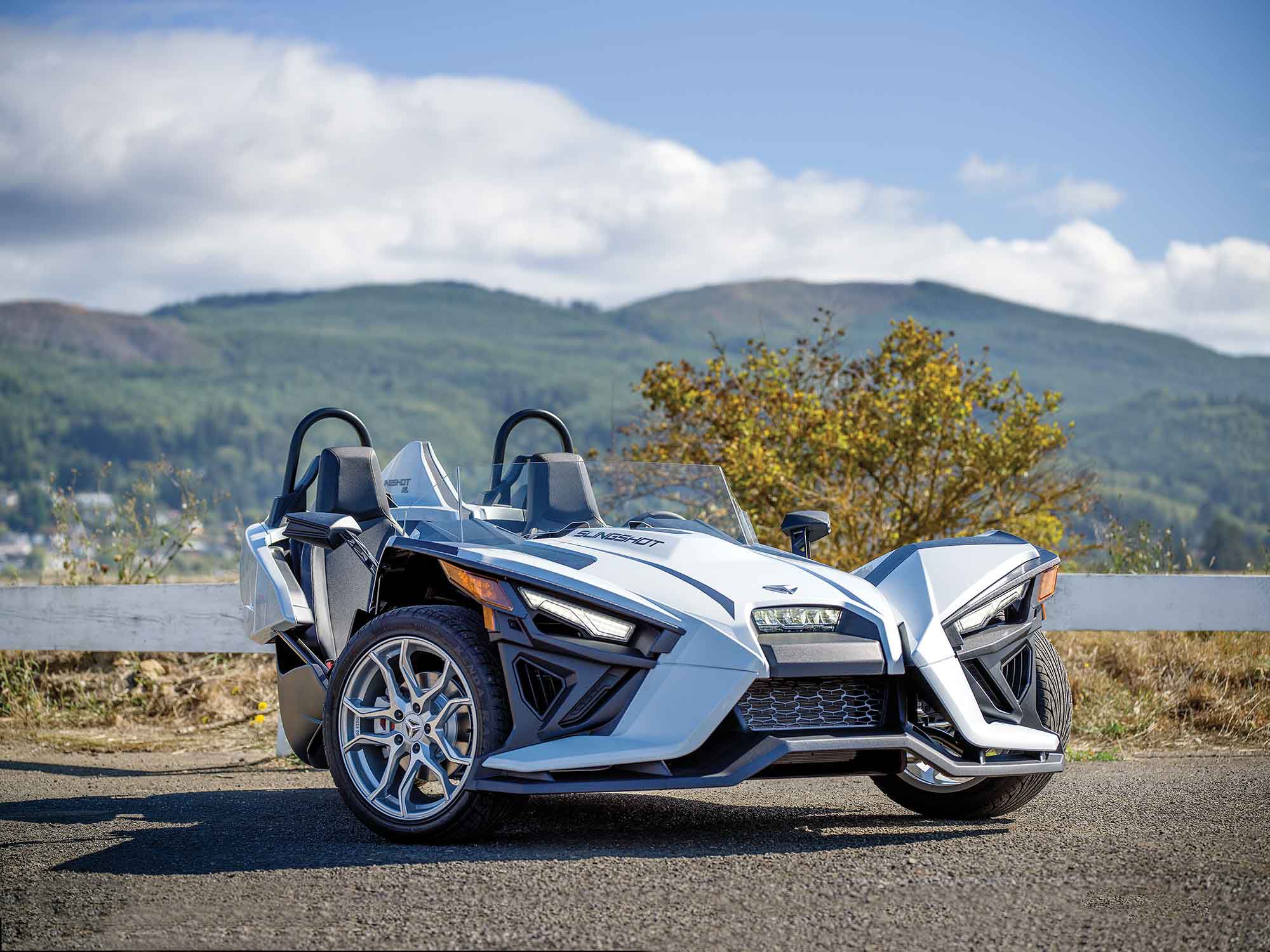 We return inside of the cockpit of Polaris’ wild-looking Slingshot SL autocycle in this review.