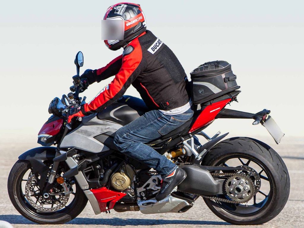 Ducati testing out what appears to be a 2023 Streetfighter V4. Media sourced from Motorcycle Sports.