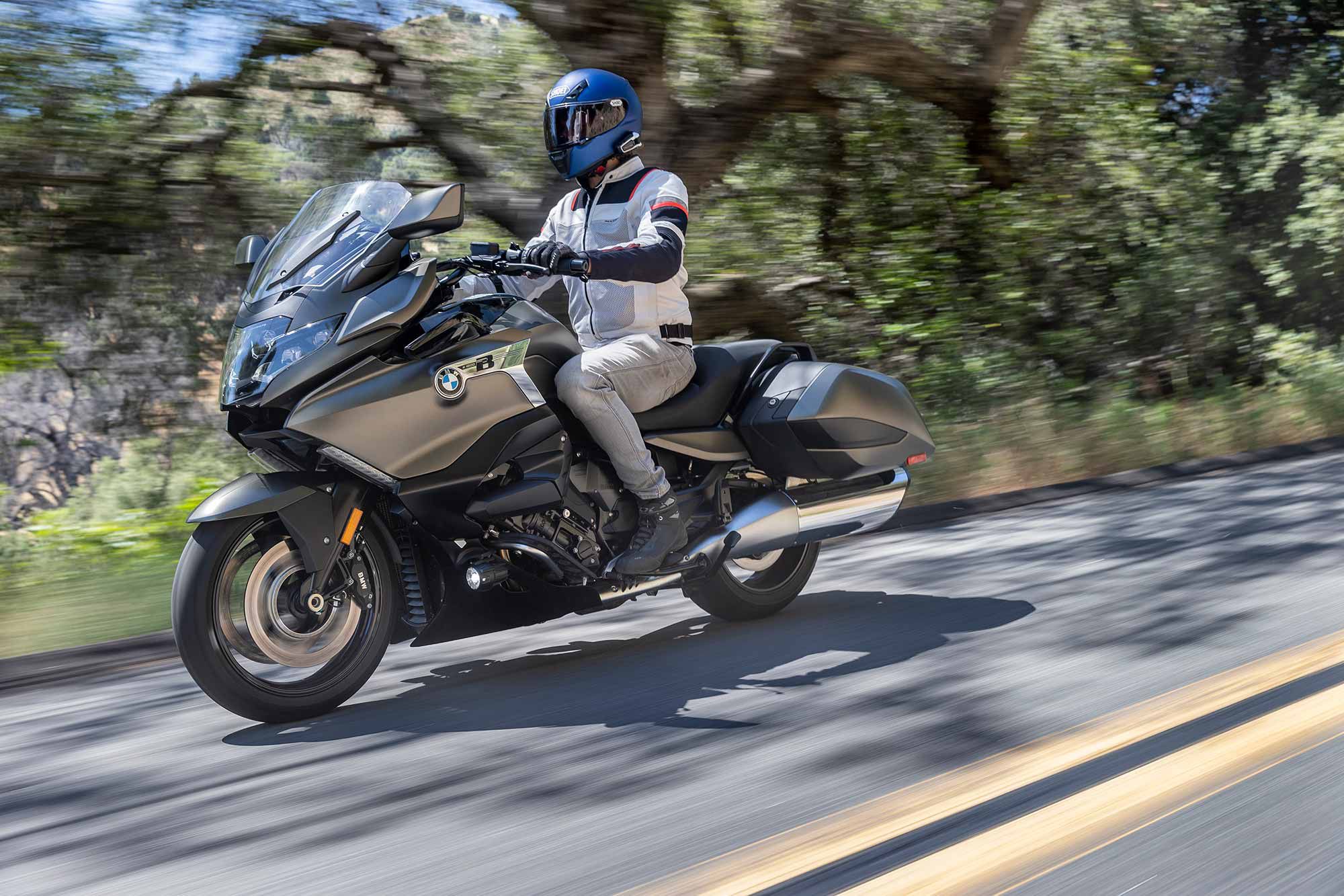 Motorcycle riders who cover serious distances will value the K 1600 B’s posh cockpit. Its generous 7-gallon fuel tank is another nice plus.