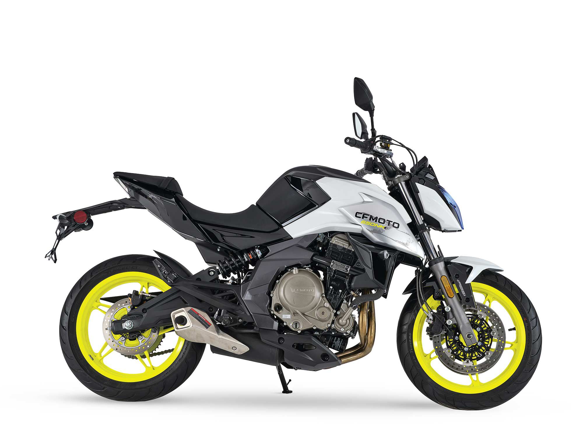 CFMOTO’s 650NK sports minimalistic styling and a classic, upright riding position for around-town riding.