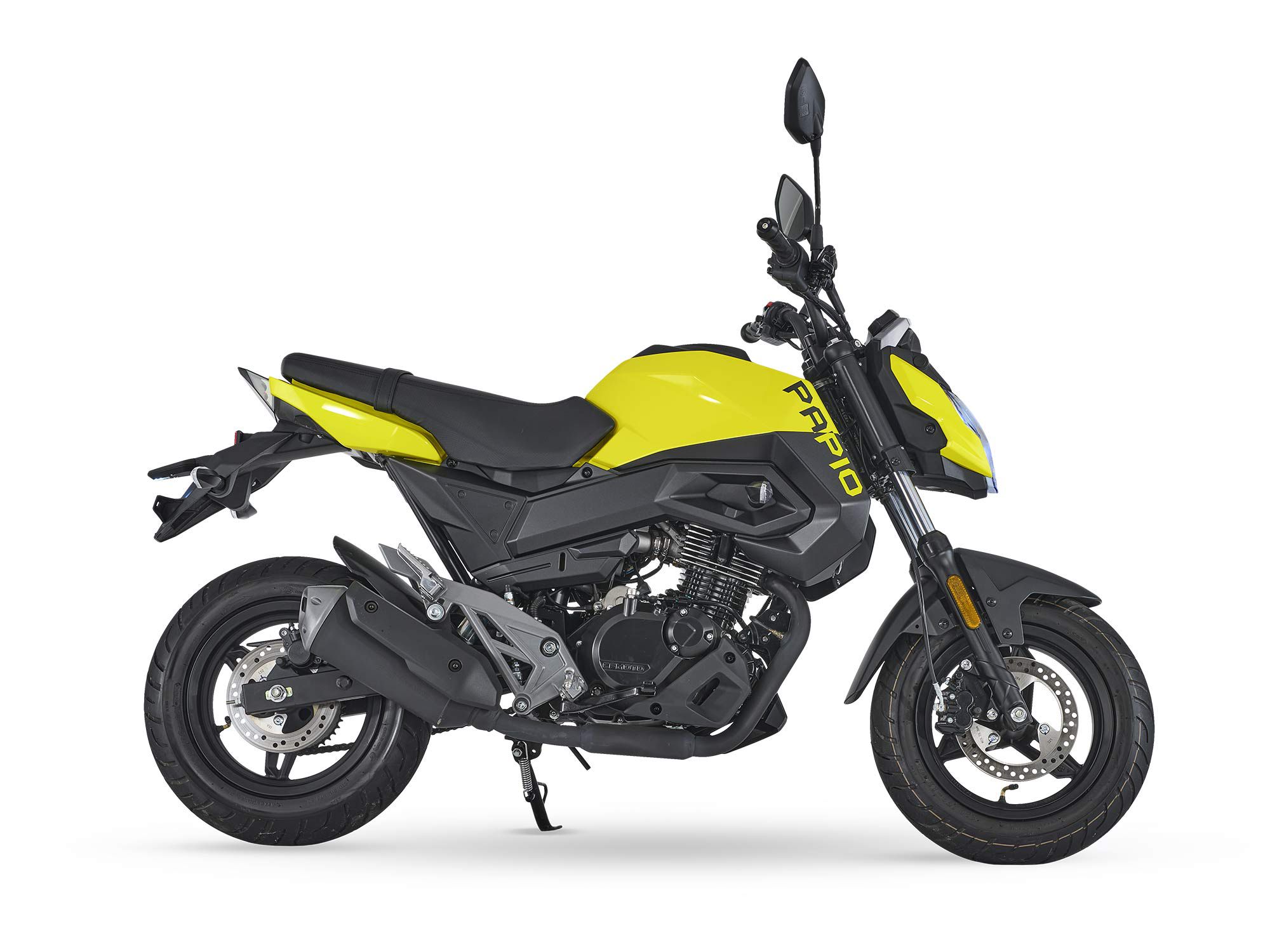The CFMOTO Papio goes head to head against Honda’s Grom and Kawasaki’s Z125 Pro in the mini streetbike category.
