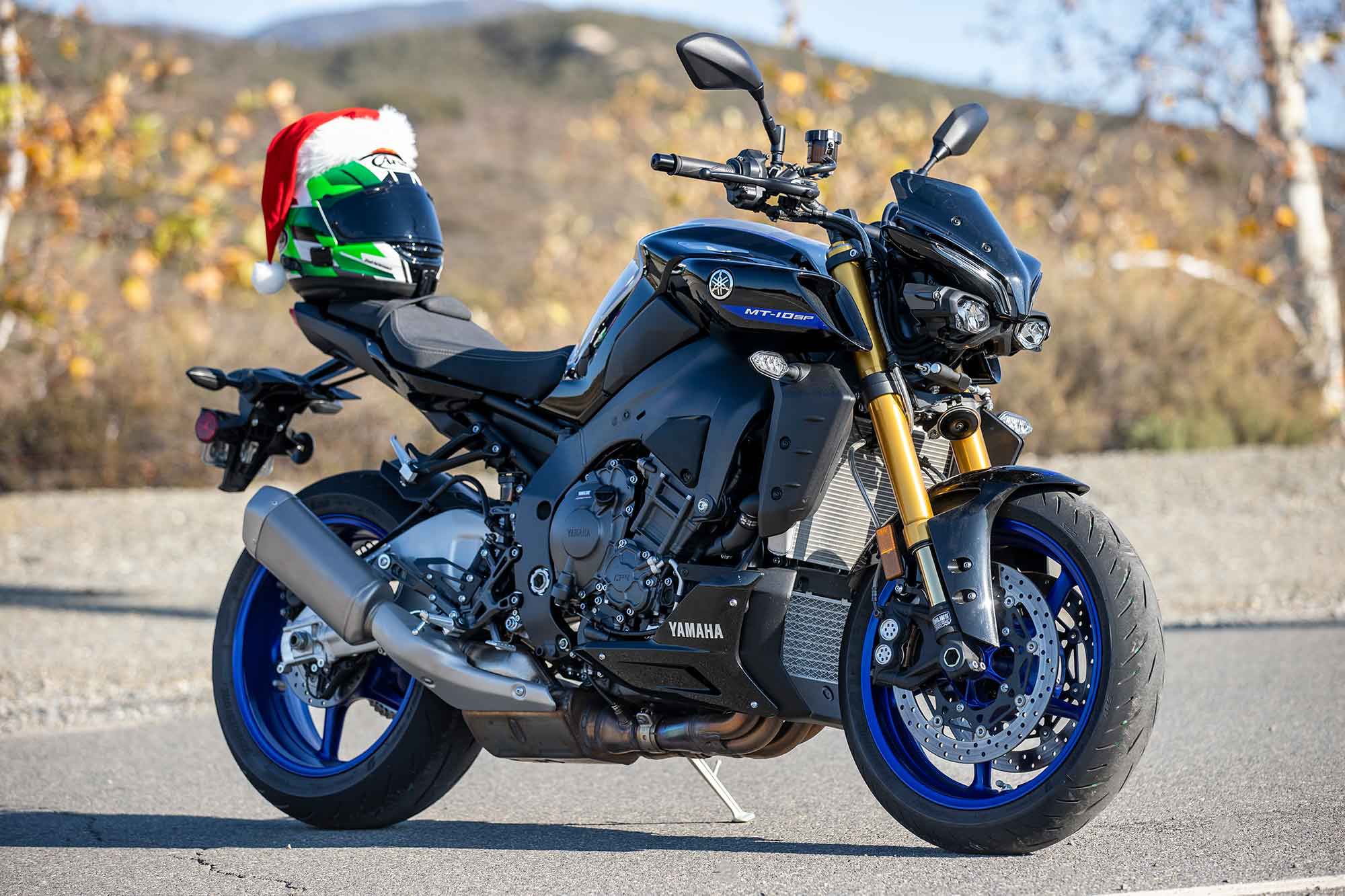 Santa valued Yamaha’s subtle styling improvements, highlighted by the painted chin fairing and polished alloy swingarm.