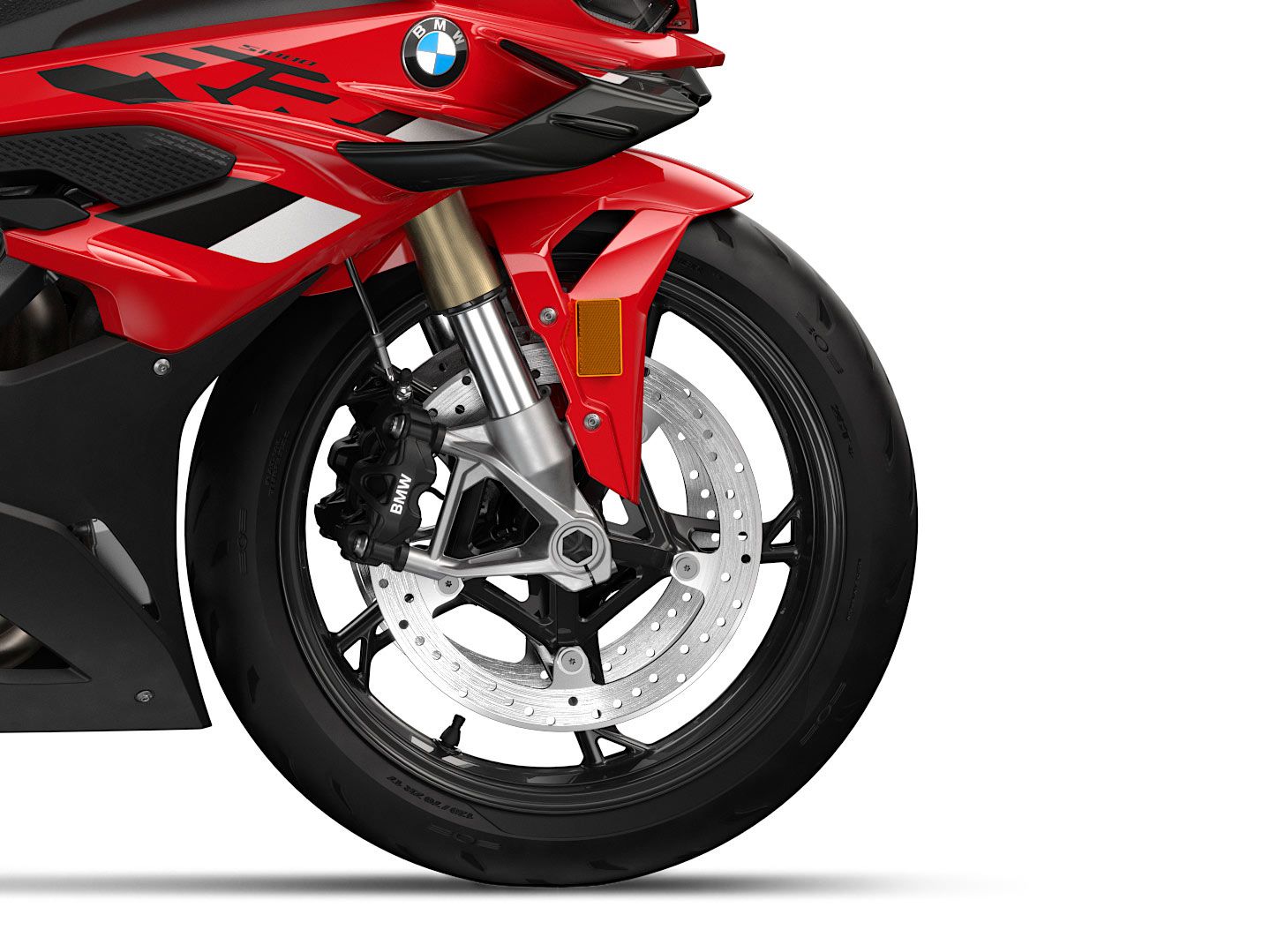 Four-piston calipers bite on 320mm steel discs. Bigger news is that Brake Slide Assist has been added to the ABS Pro system. Brake Slide Assist enables the rider to set a specific drift angle while sliding into corners.