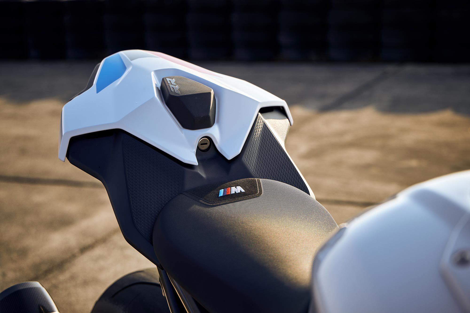 The current-generation S 1000RR’s tailsection has less bodywork than earlier models.
