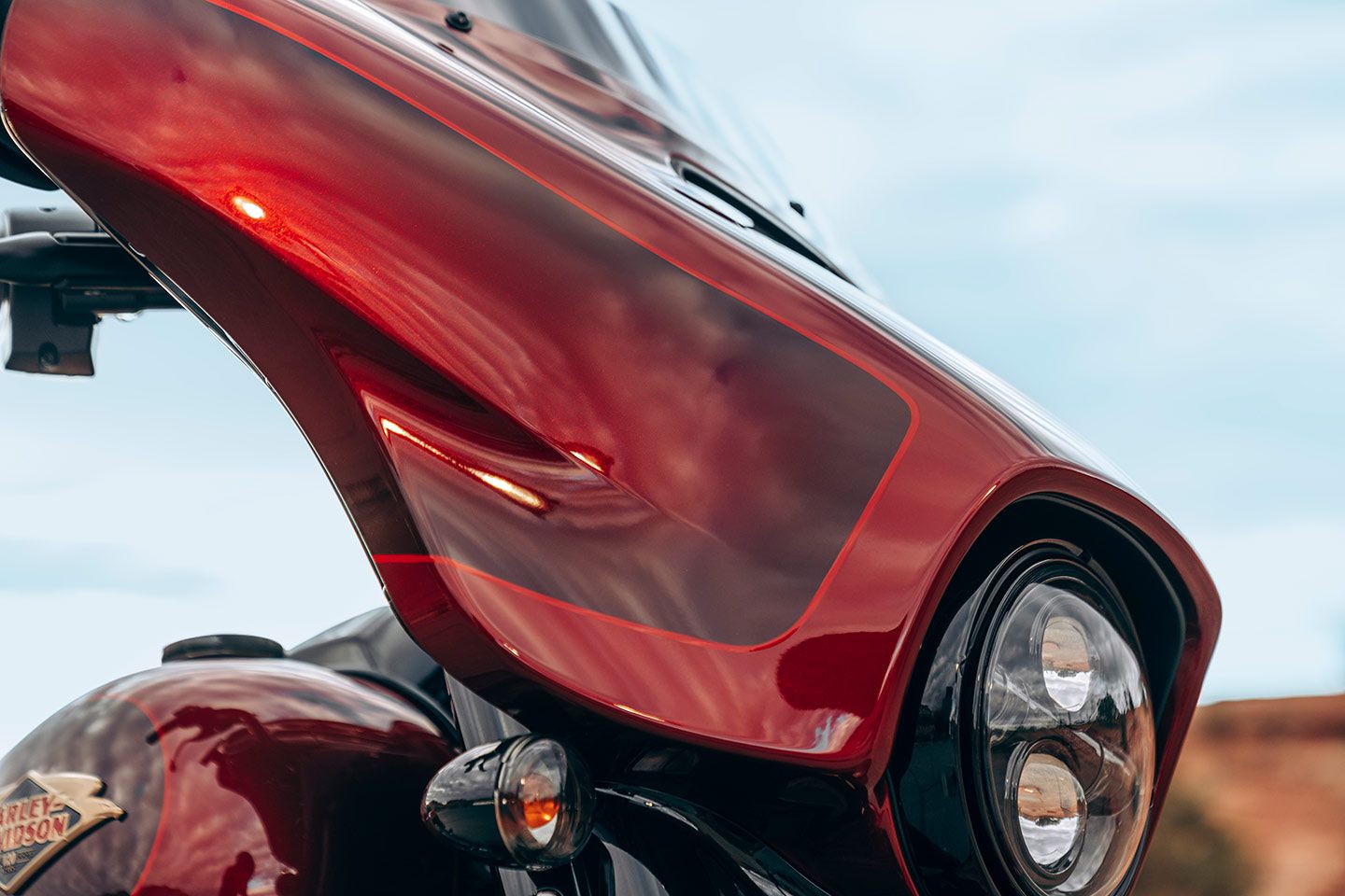 The batwing fairing is a key part of the Street Glide Special’s visual signature, and delivers more wind protection than you might expect.