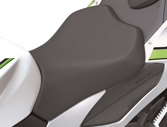 2024 Kawasaki Ninja 7 Hybrid ABS Seat